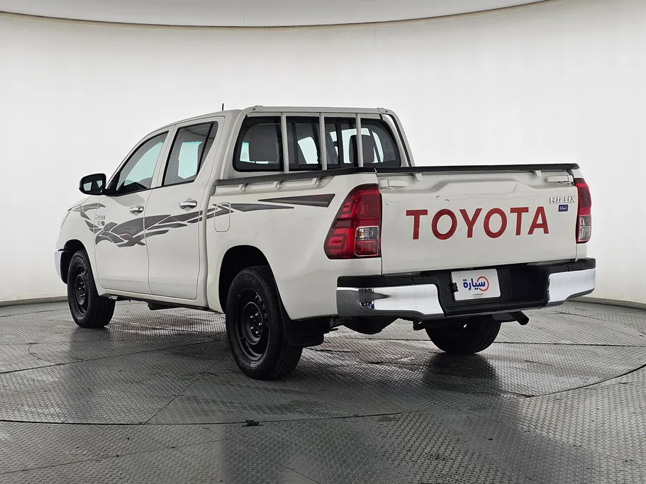 تويوتا هايلكس DC 4x2 Diesel 2022 