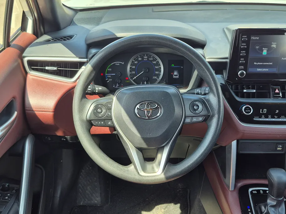 2024 Toyota Corolla Cross XLE HEV 