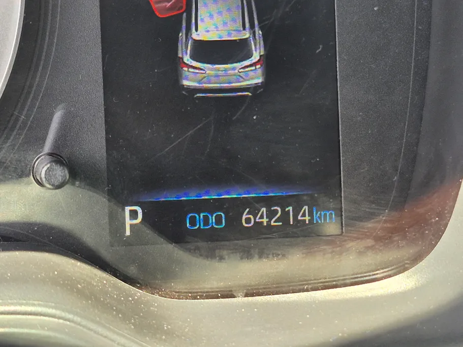2024 Toyota Corolla Cross XLE HEV 