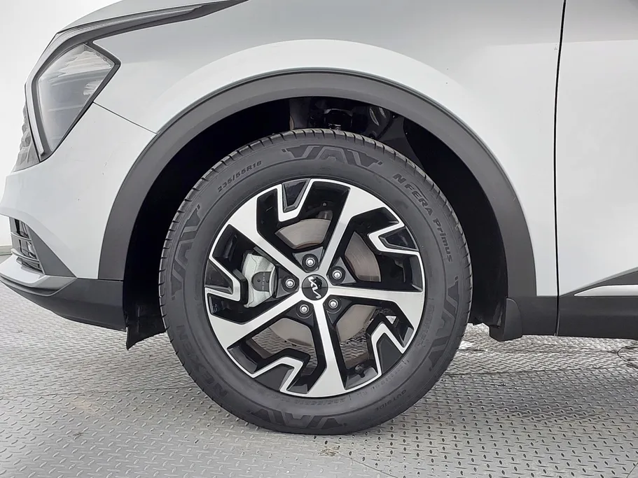 2024 Kia Sportage GLS 