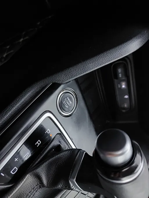 2024 Kia Sportage GLS 