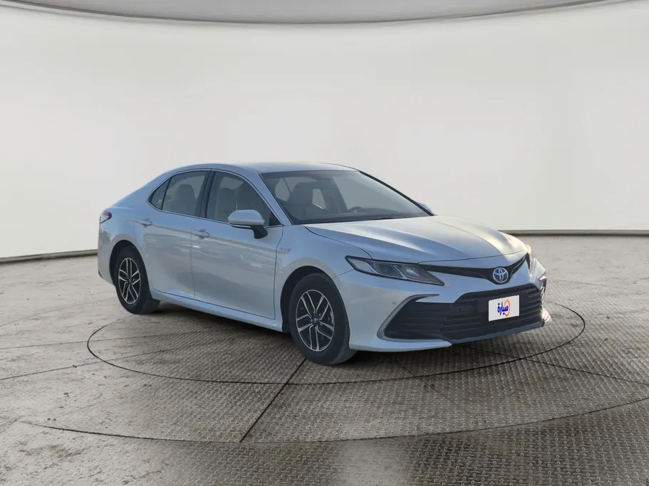 2024 Toyota Camry  LE HEV 