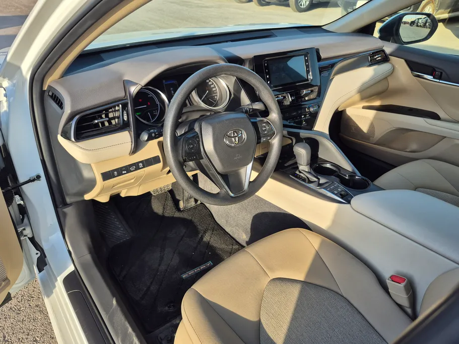2024 Toyota Camry  LE HEV 