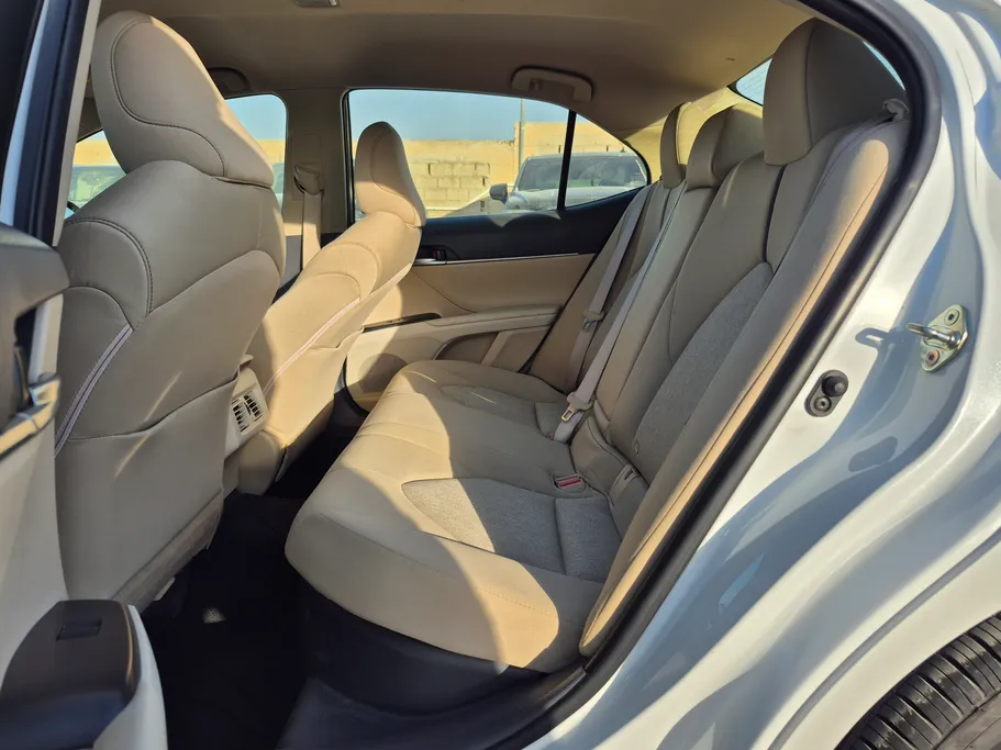 2024 Toyota Camry  LE HEV 