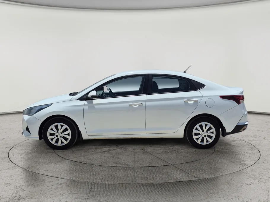2022 Hyundai Accent Smart 