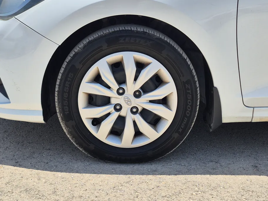 2022 Hyundai Accent Smart 