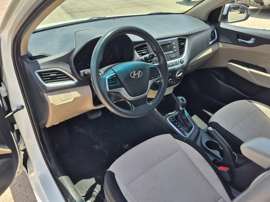 2022 Hyundai Accent Smart 