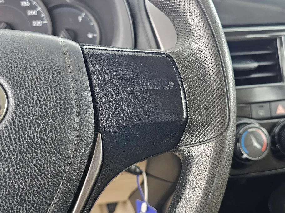 2022 Toyota Yaris  Y 