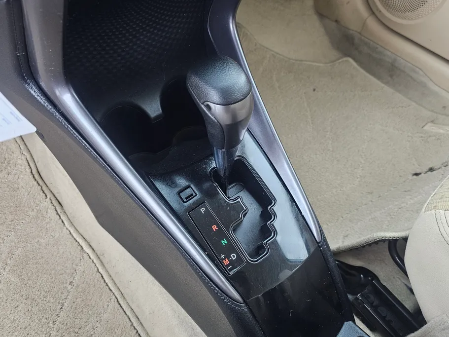 2022 Toyota Yaris  Y 