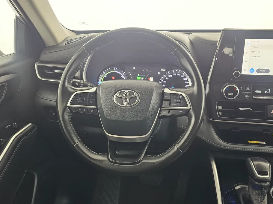 2023 Toyota Highlander GLE 