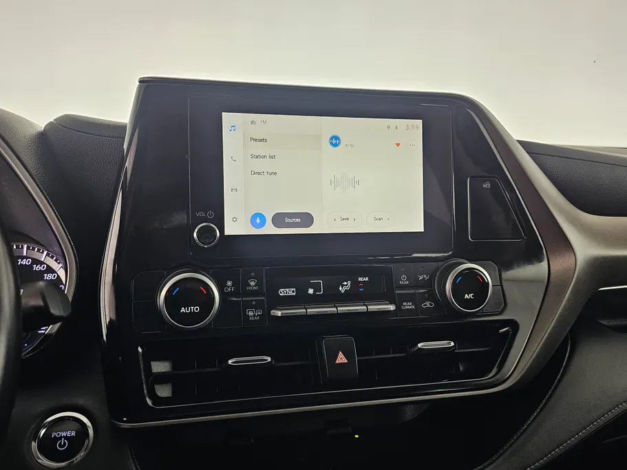 2023 Toyota Highlander GLE 