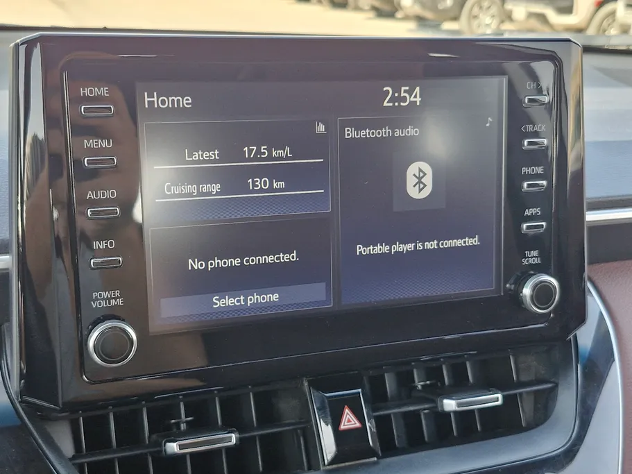 2024 Toyota Corolla Cross XLE HEV 