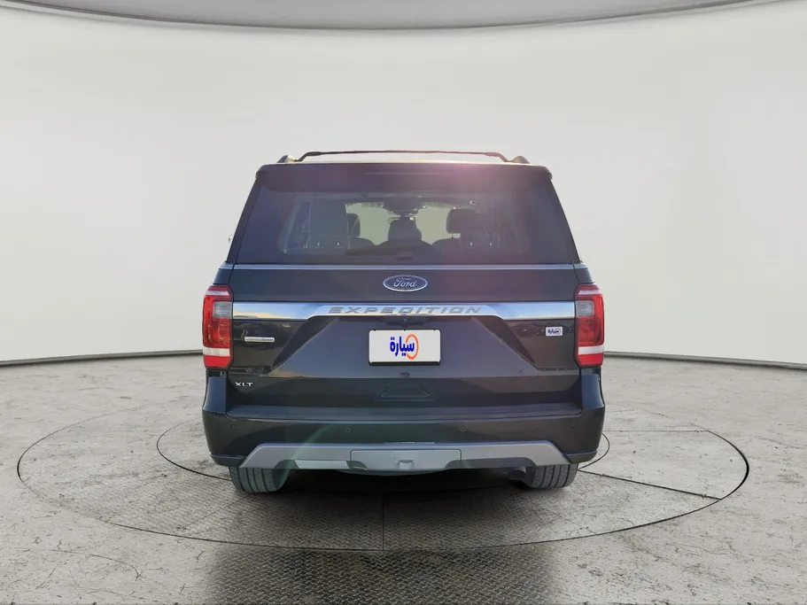 2020 Ford Expedition XLT 
