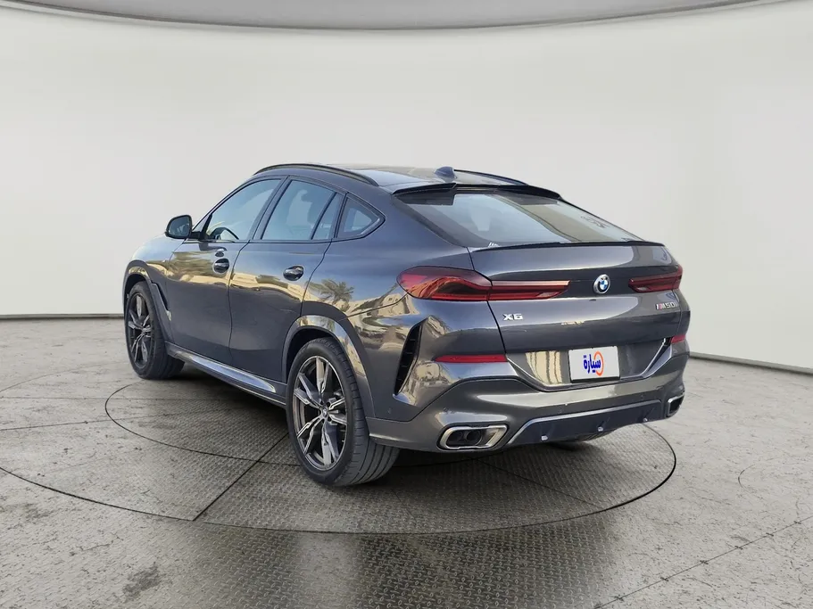 بي ام دبليو الفئة اكس 6 M 50i  2022 