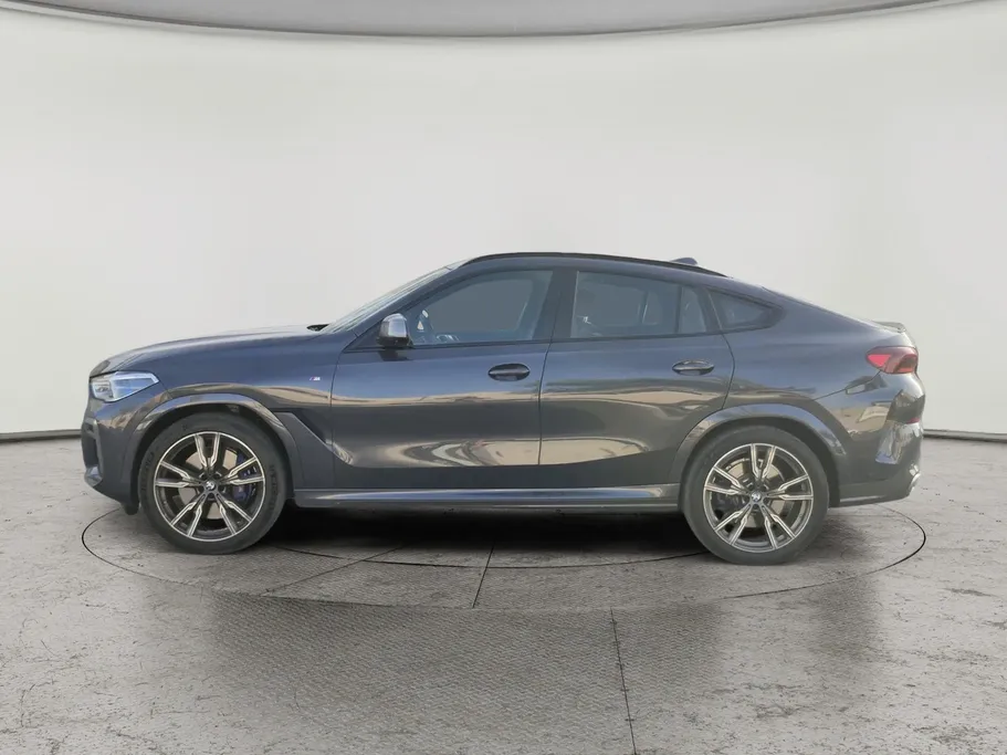 بي ام دبليو الفئة اكس 6 M 50i  2022 