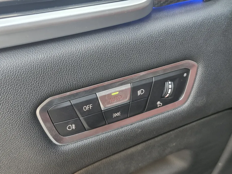 بي ام دبليو الفئة اكس 6 M 50i  2022 