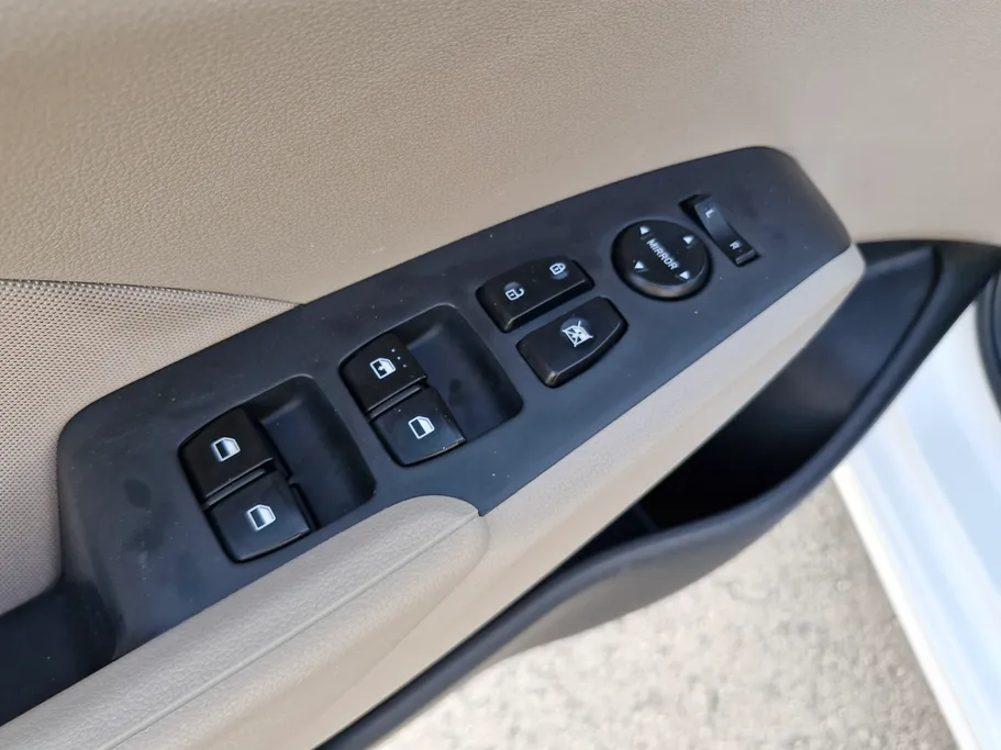 2023 Hyundai Accent Smart 