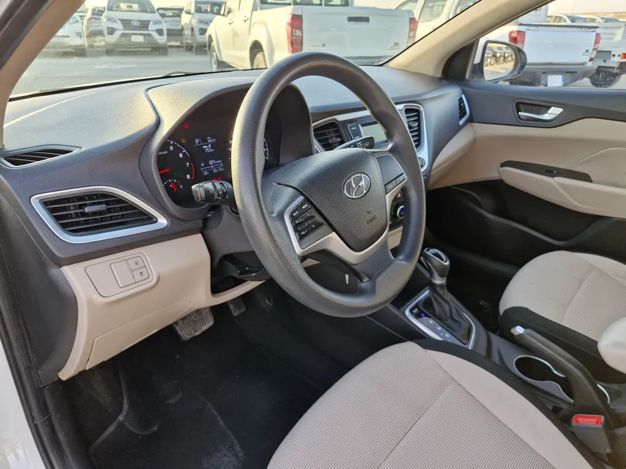 2023 Hyundai Accent Smart 