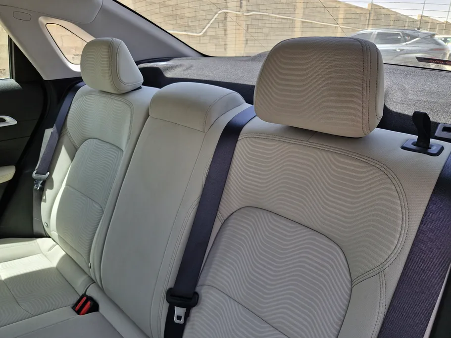 جيلي امجراند GS 2025 