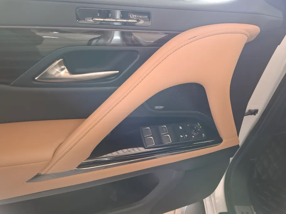 2023 Lexus LX 600 