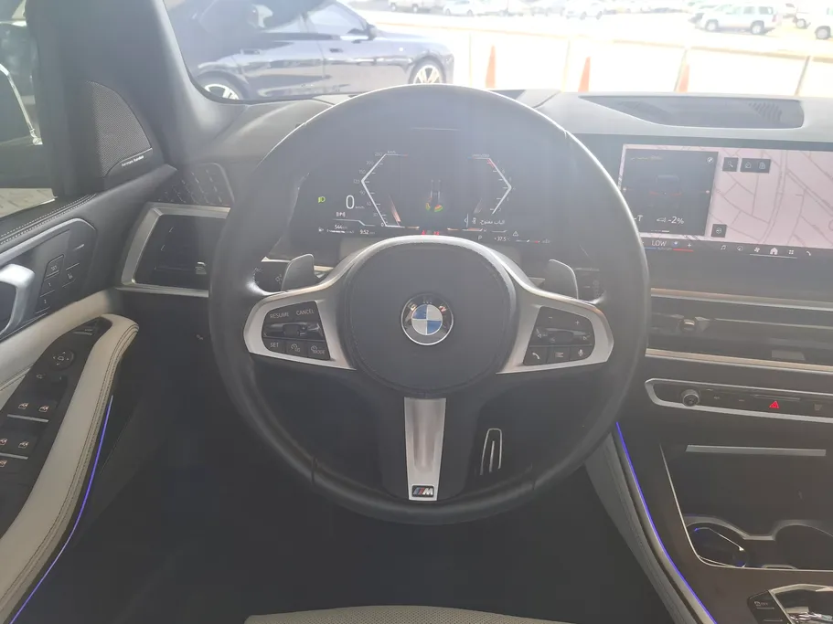 2025 BMW X Series 5 xDrive 40i 