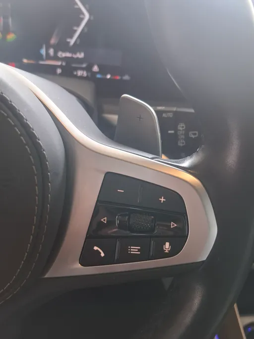 2025 BMW X Series 5 xDrive 40i 