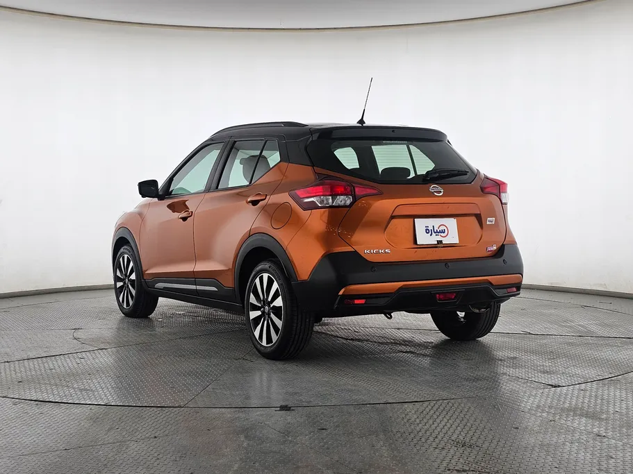 2020 Nissan Kicks SL 