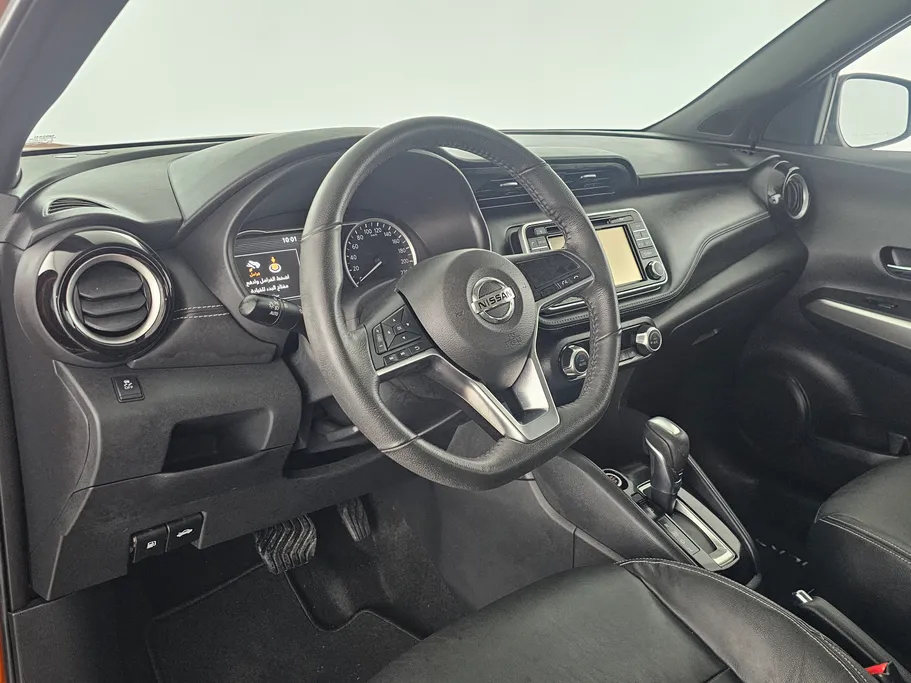 2020 Nissan Kicks SL 