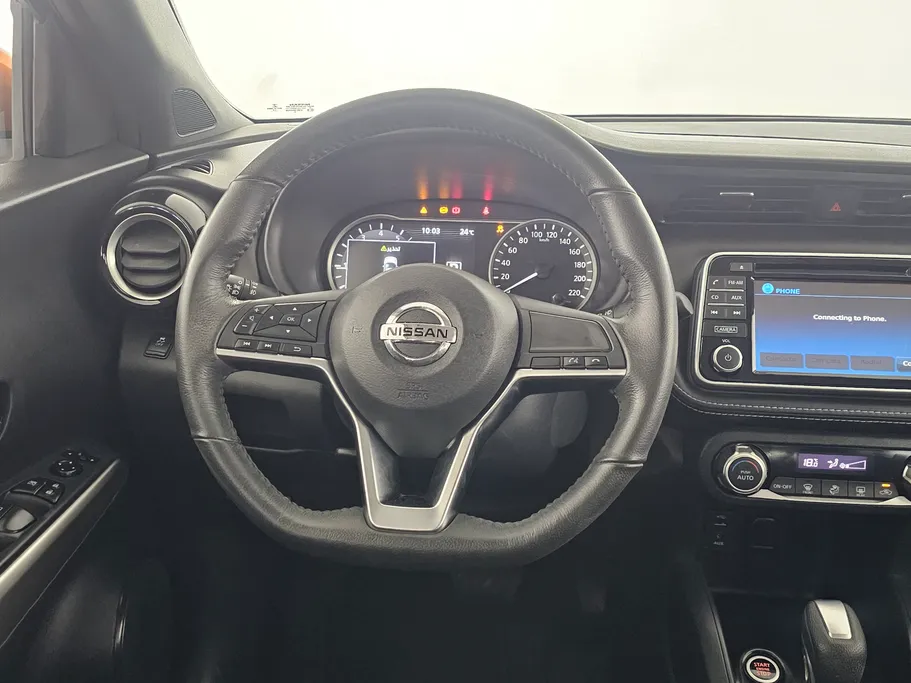 2020 Nissan Kicks SL 