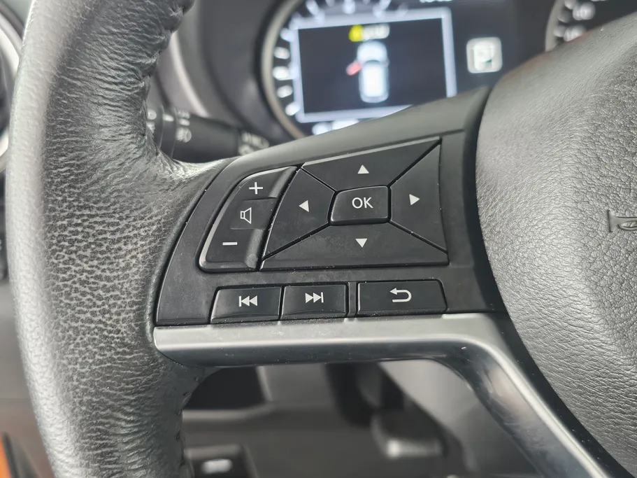 2020 Nissan Kicks SL 