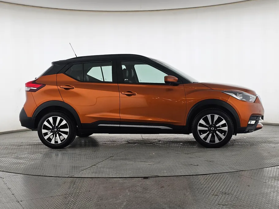 2020 Nissan Kicks SL 