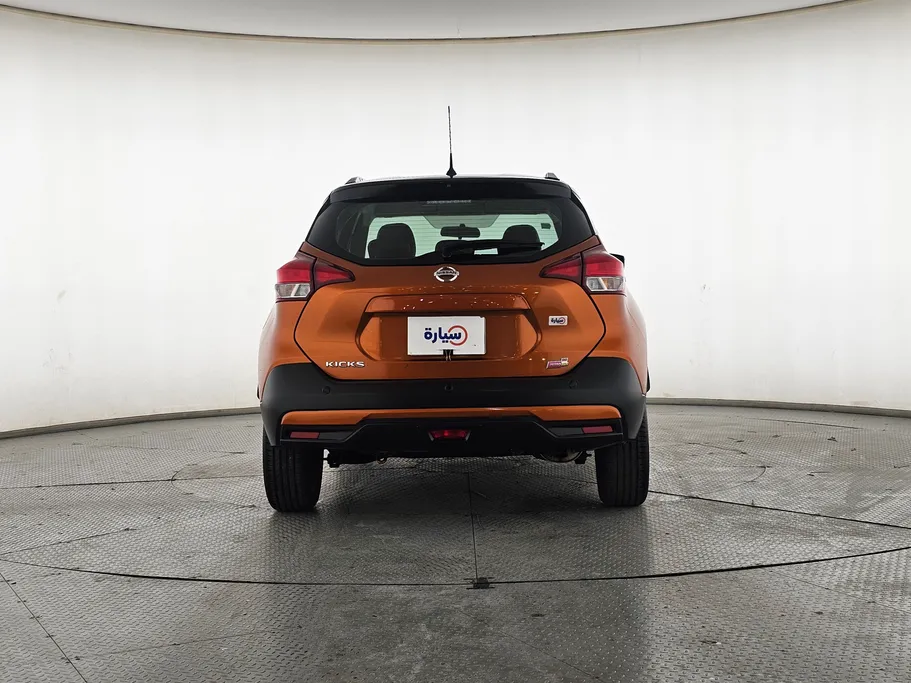 2020 Nissan Kicks SL 
