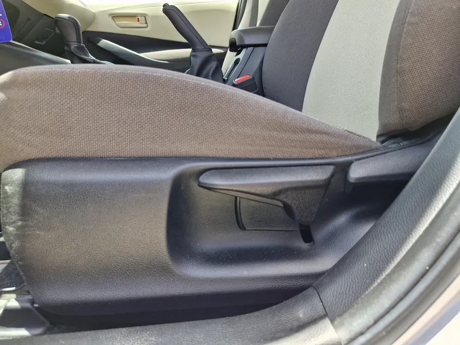 2024 Toyota Corolla XLI 