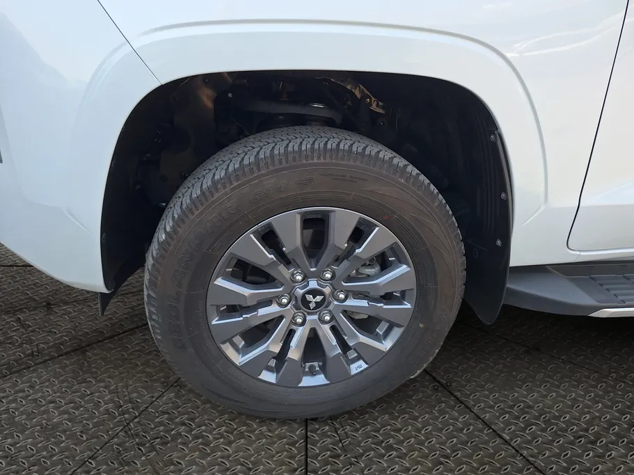 ميتسوبيشي L200 SC 4x4 Diesel 2024 