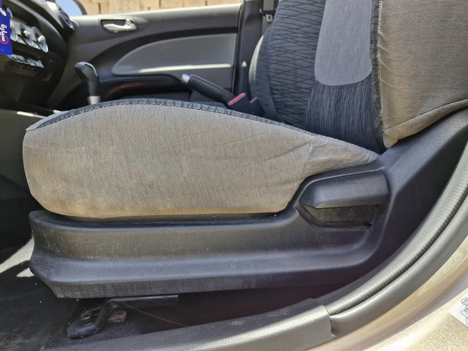 2022 Kia Pegas GL 