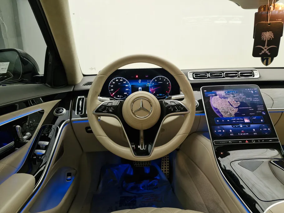 مرسيدس اس كلاس 580 2022 