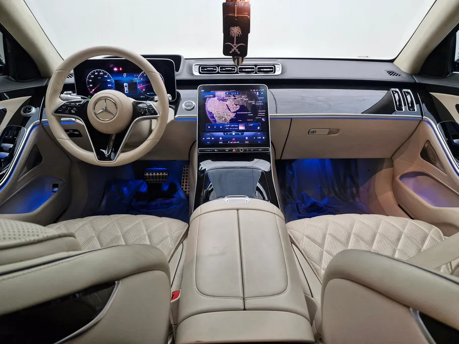 مرسيدس اس كلاس 580 2022 