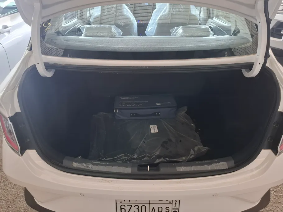 هيونداي Grand i10 فلييت 2026 