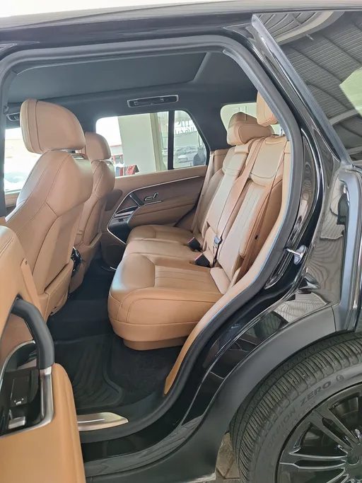 2023 Land Rover Range Rover  SE 