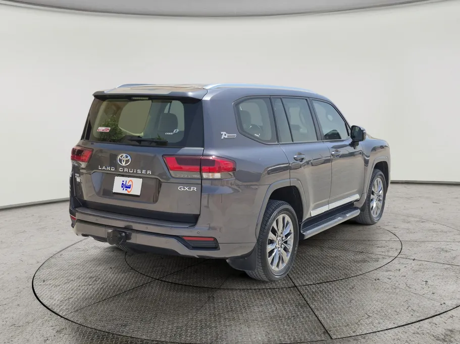 2022 Toyota Land Cruiser GXR 