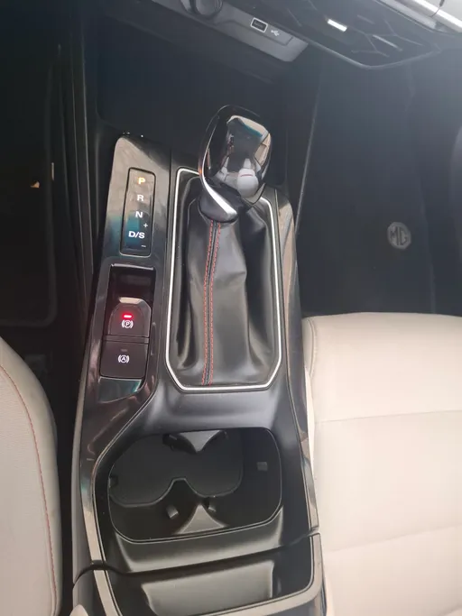 2024 MG GT STD 