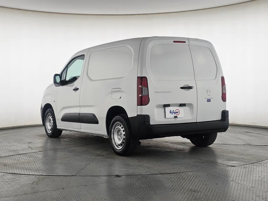 بيجو بارتنر Short van 2023 