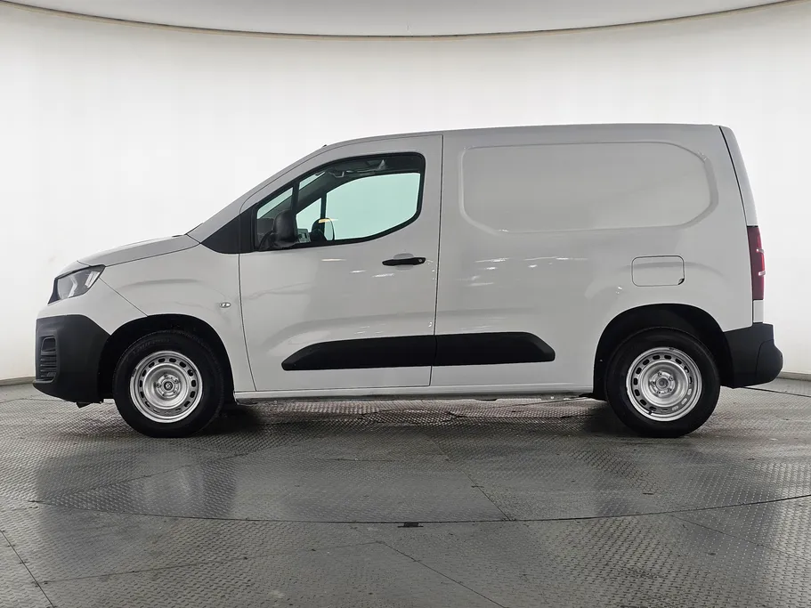 بيجو بارتنر Short van 2023 