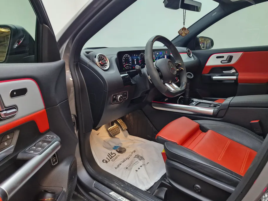 2024 Mercedes GLA 35 