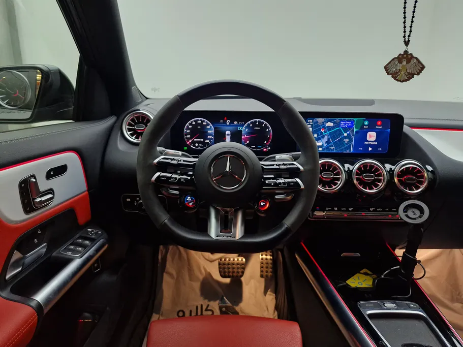 2024 Mercedes GLA 35 
