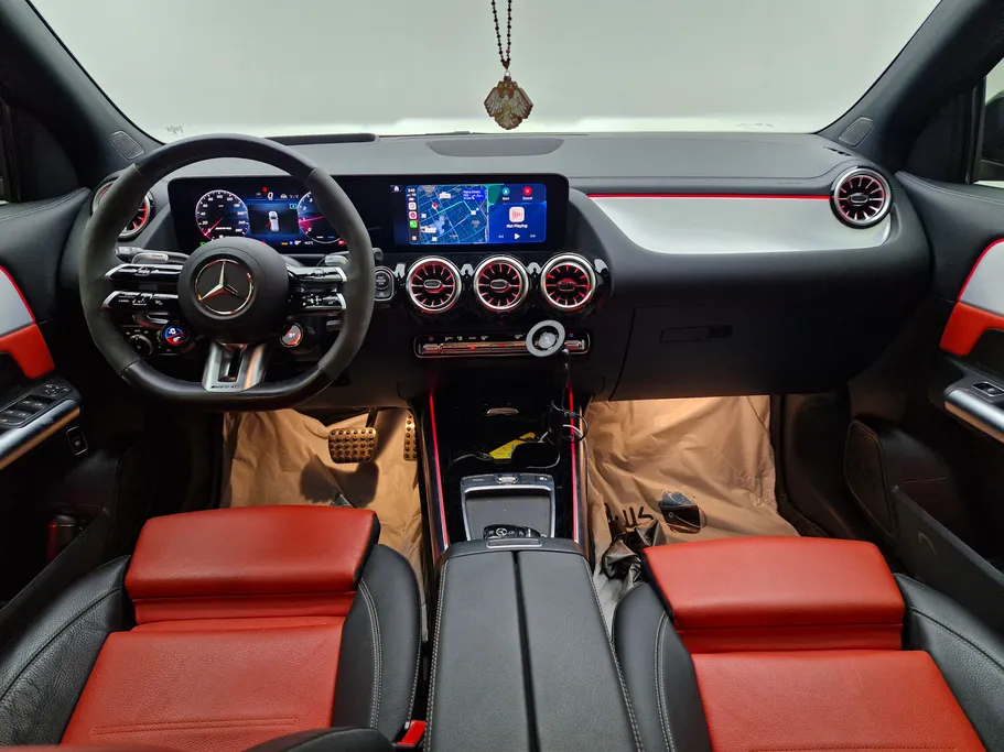2024 Mercedes GLA 35 