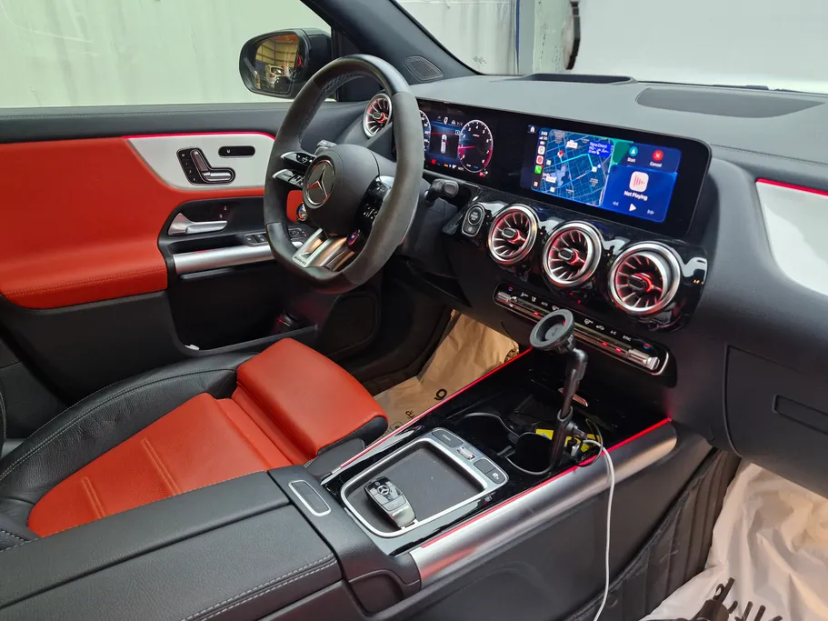 2024 Mercedes GLA 35 