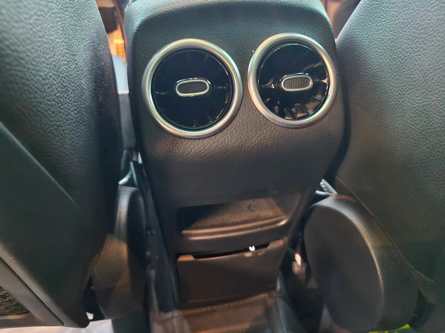 2024 Mercedes GLA 35 