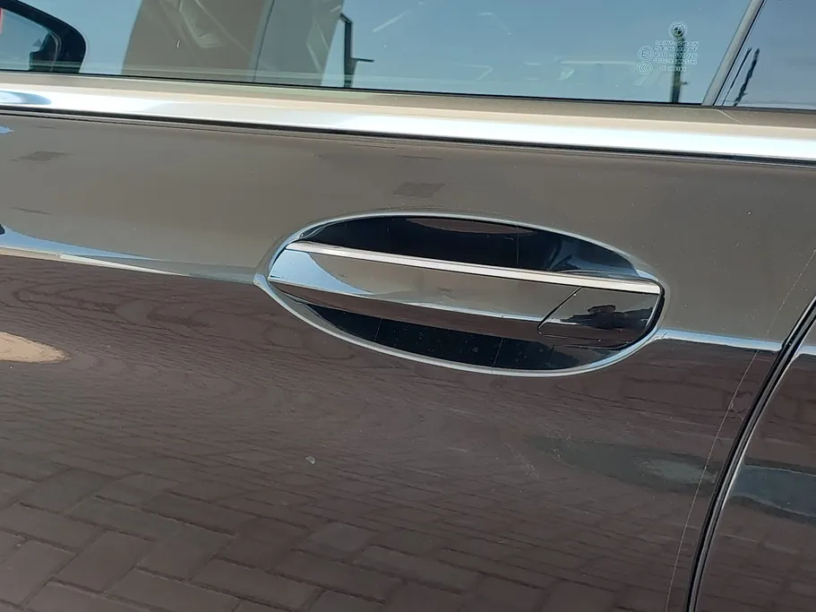 بي ام دبليو الفئة السابعة 740Li 2021 