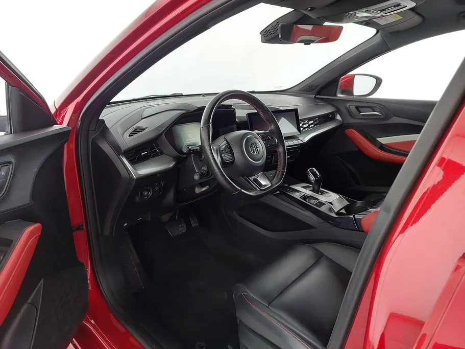 2023 MG GT LUX 